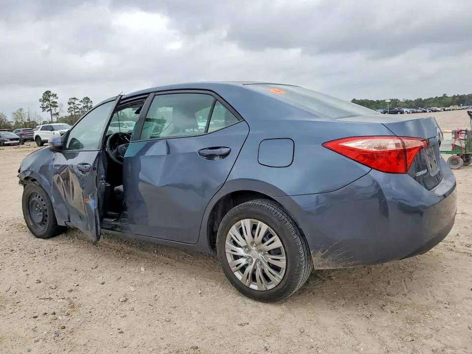 2019 TOYOTA COROLLA LE  