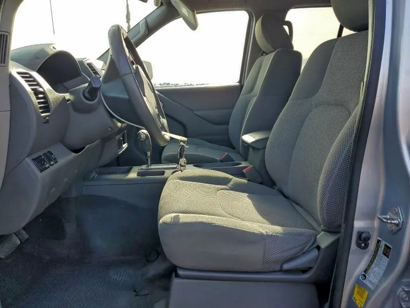 2019 NISSAN FRONTIER S  