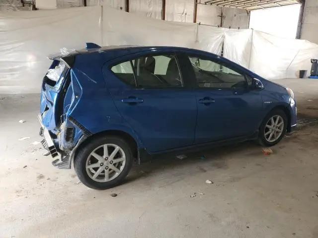 2017 TOYOTA PRIUS C   