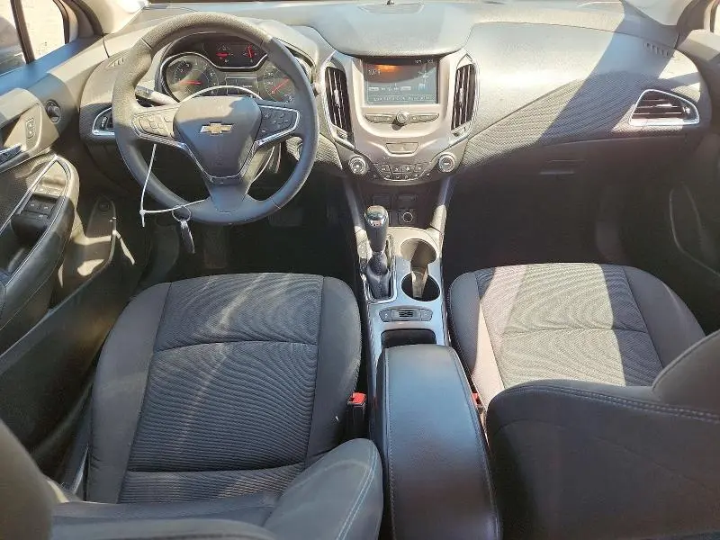 2016 CHEVROLET CRUZE LT  