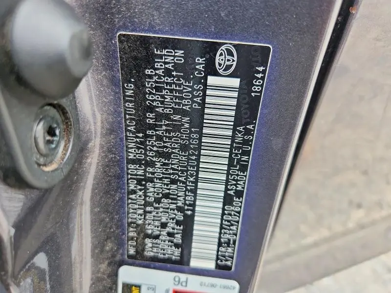 2014 TOYOTA CAMRY LE  