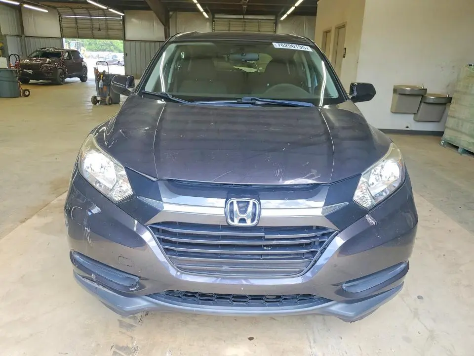 2016 HONDA HR-V LX  