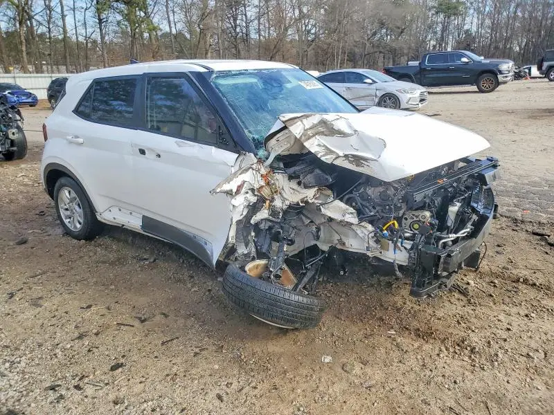 2021 HYUNDAI VENUE SE  