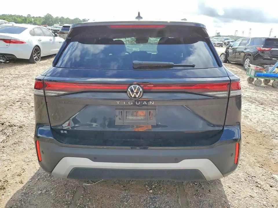 2025 VOLKSWAGEN TIGUAN SE  