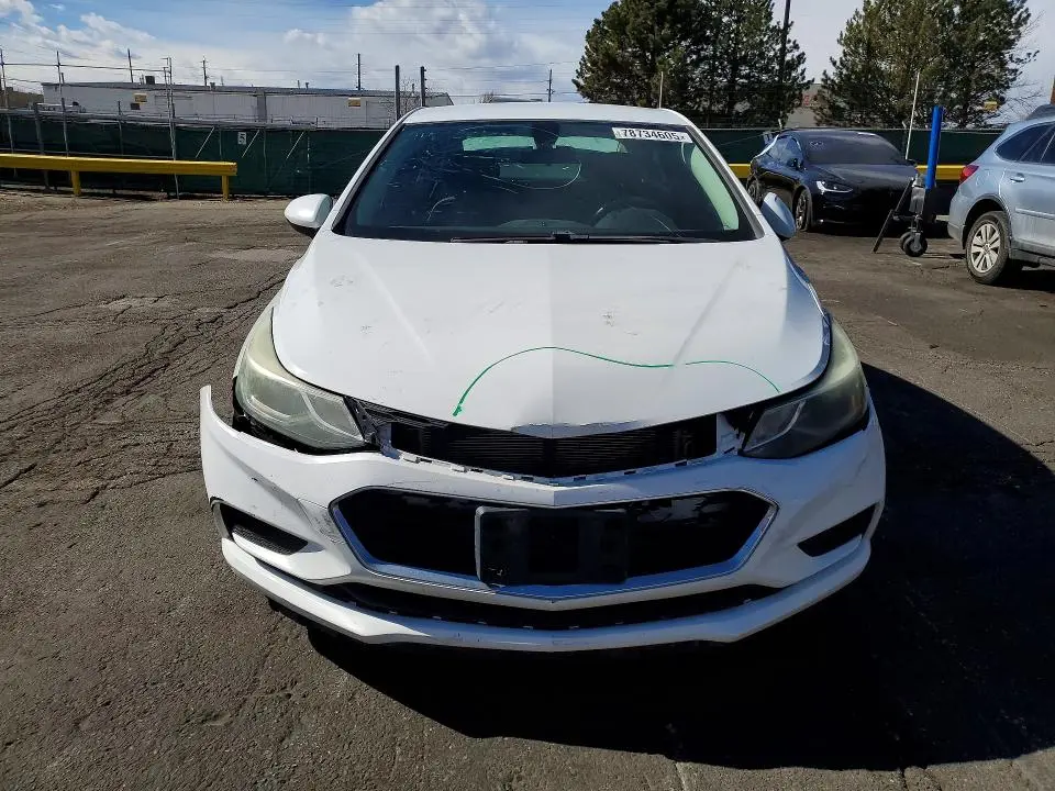 2017 CHEVROLET CRUZE LT  