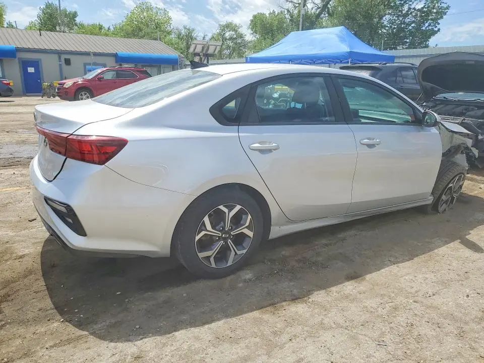2020 KIA FORTE LXS  