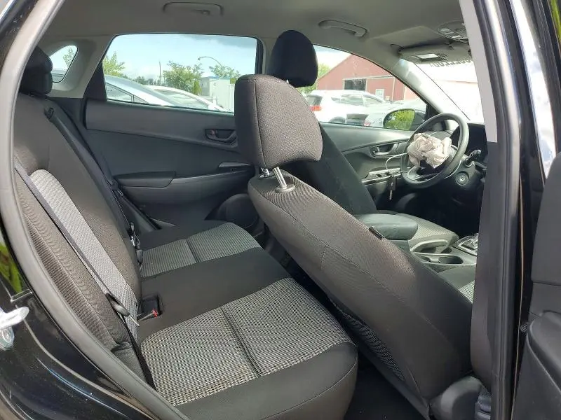 2018 HYUNDAI KONA SE  