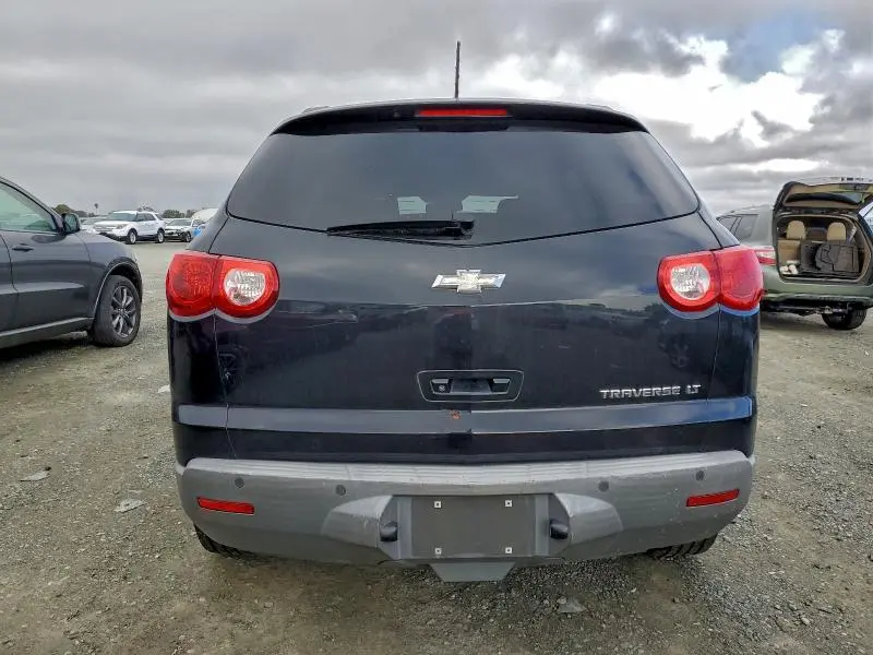 2012 CHEVROLET TRAVERSE LT  