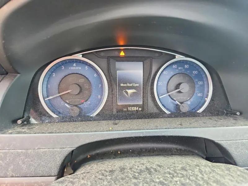 2017 TOYOTA CAMRY XLE  