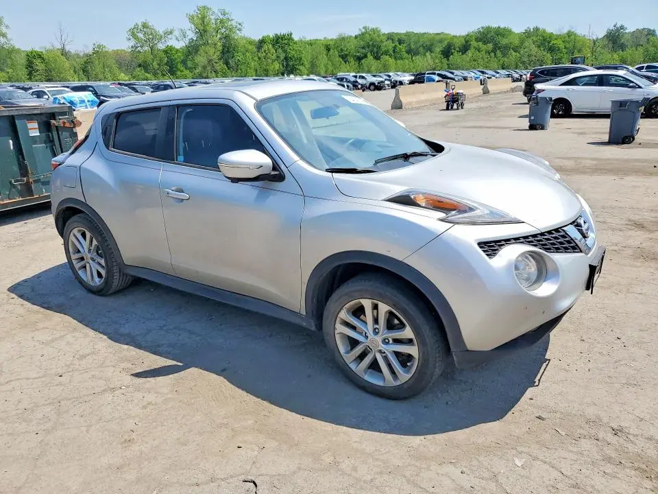 2015 NISSAN JUKE SL  
