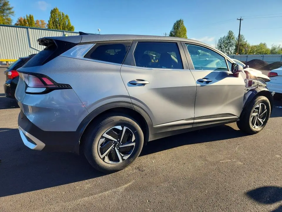 2023 KIA SPORTAGE LX  