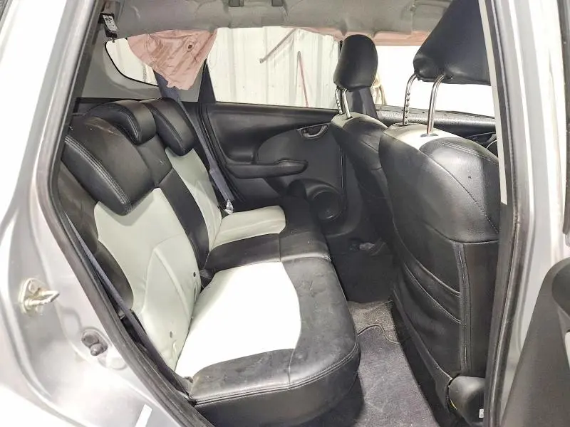 2011 HONDA FIT SPORT  
