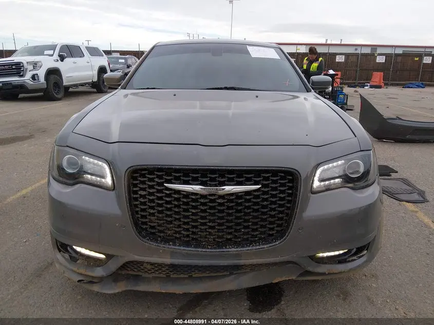 2017 CHRYSLER 300  