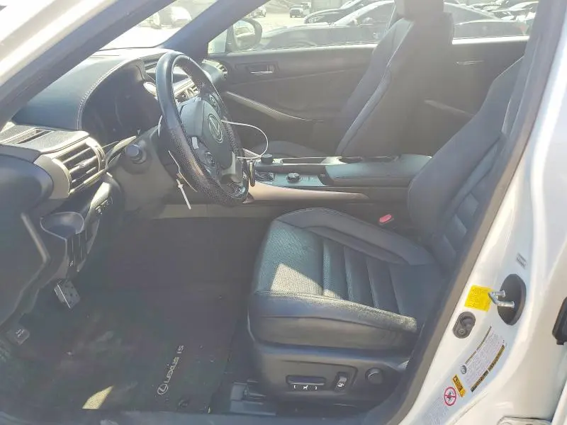 2016 LEXUS IS 200T  