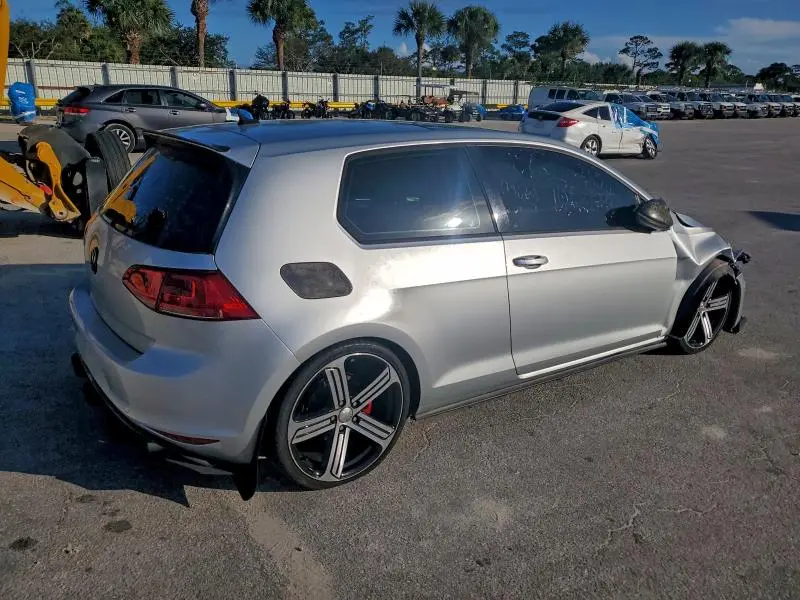 2015 VOLKSWAGEN GTI   