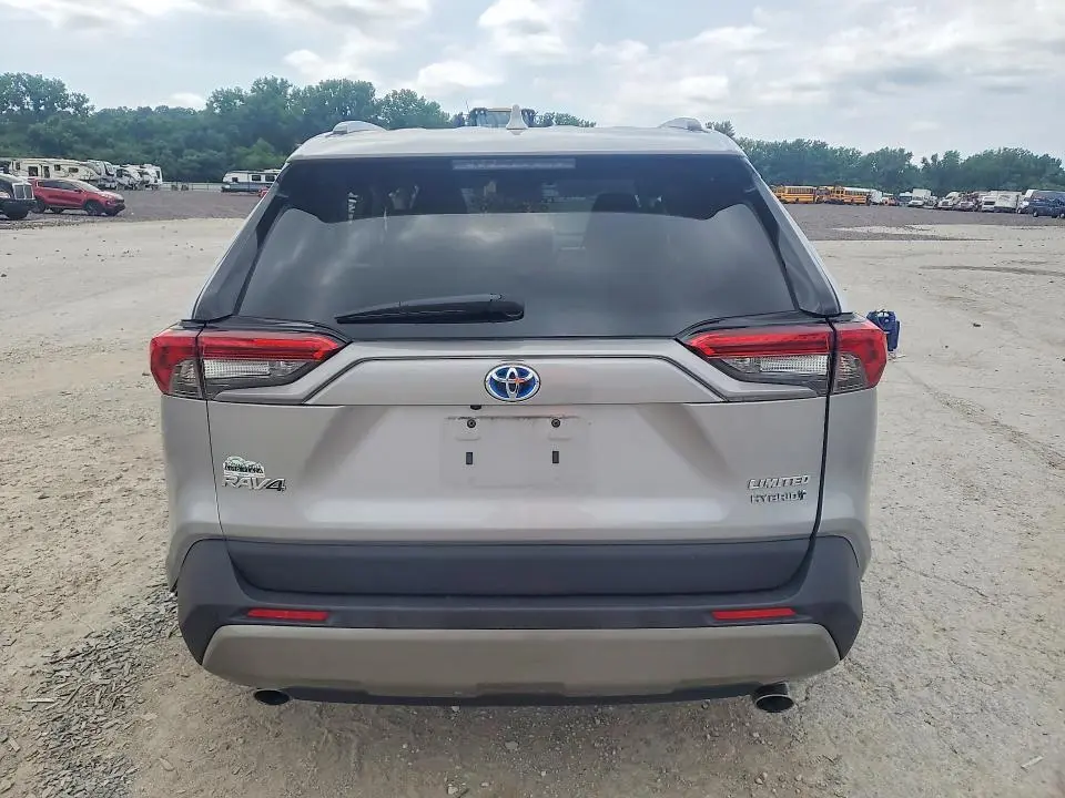 2022 TOYOTA RAV4 LIMITED  