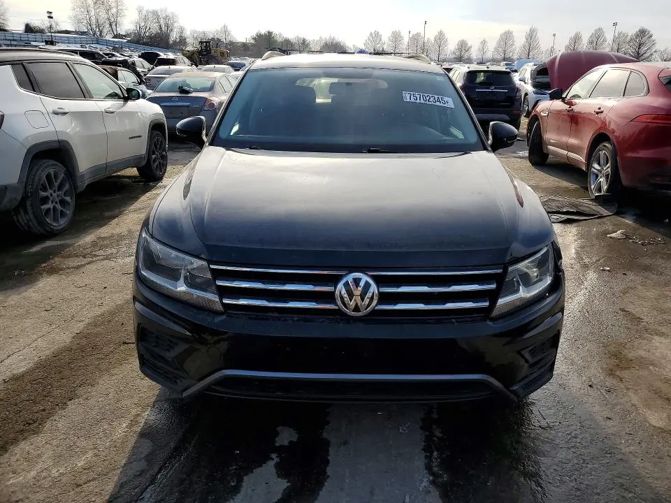 2021 VOLKSWAGEN TIGUAN S  