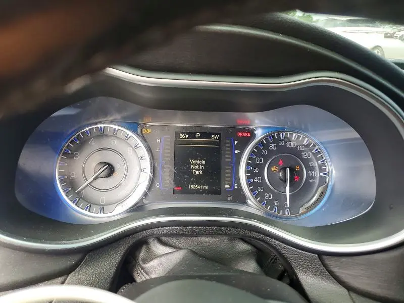2017 CHRYSLER 200 LX  