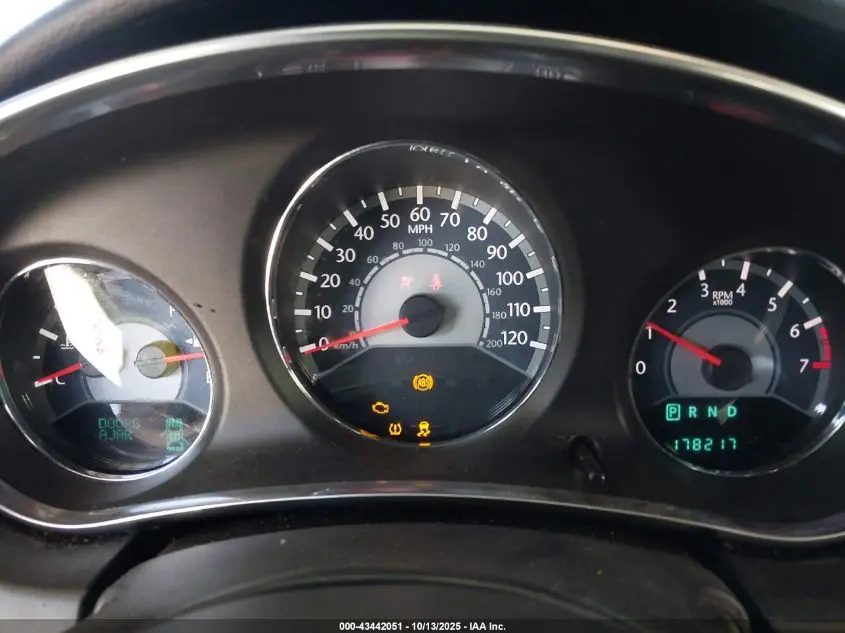 2013 CHRYSLER 200 TOURING