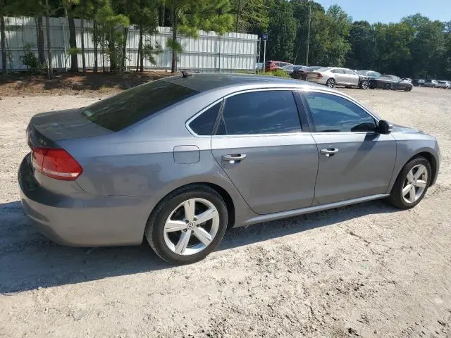 2014 VOLKSWAGEN PASSAT SE  