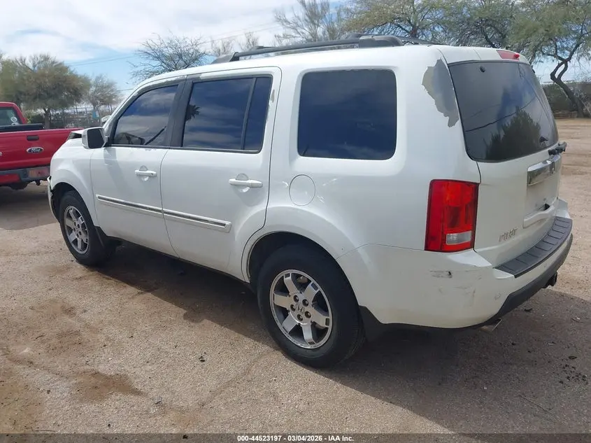 2011 HONDA PILOT TOURING