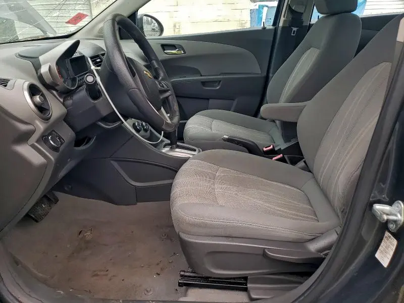 2013 CHEVROLET SONIC LT  