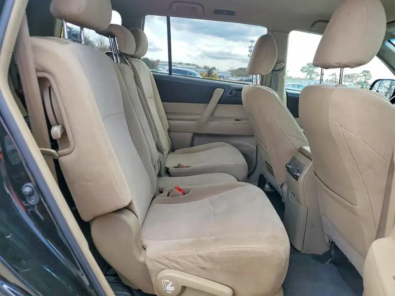 2013 TOYOTA HIGHLANDER BASE  