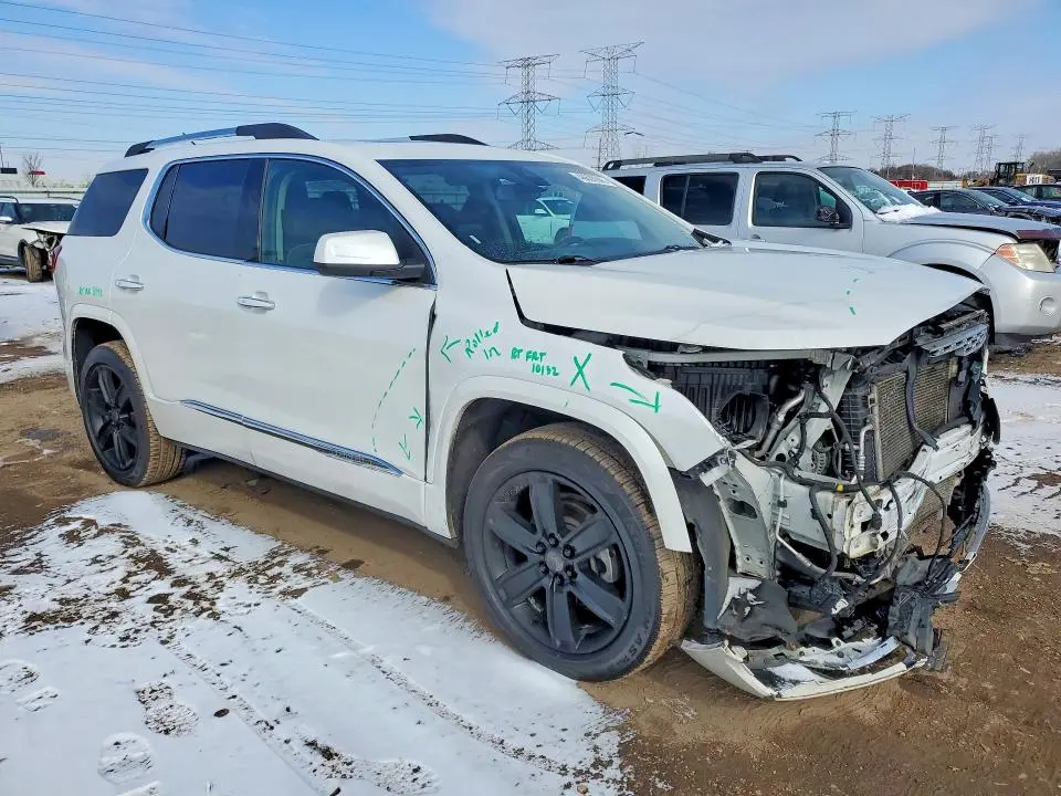 2017 GMC ACADIA DENALI  