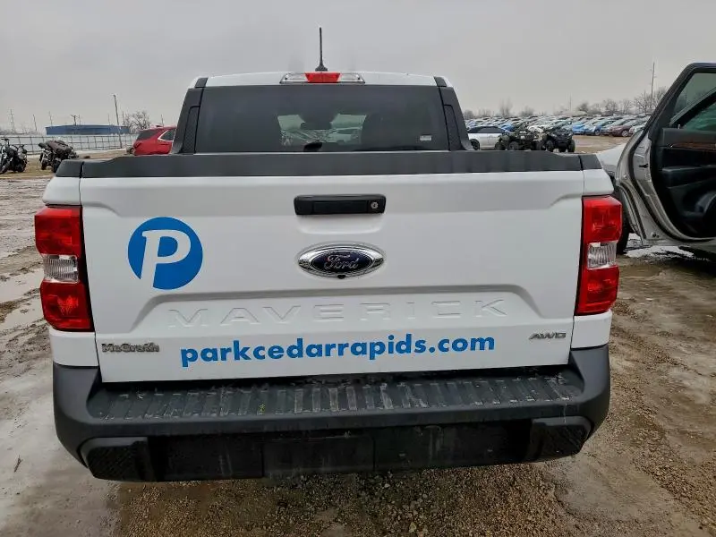 2024 FORD MAVERICK XL  