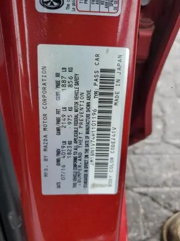 2017 MAZDA 3 TOURING  