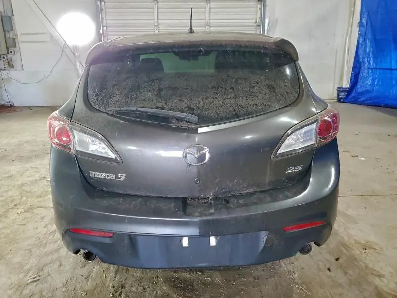 2011 MAZDA 3 S  