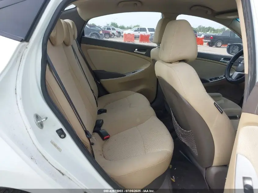 2012 HYUNDAI ACCENT GLS