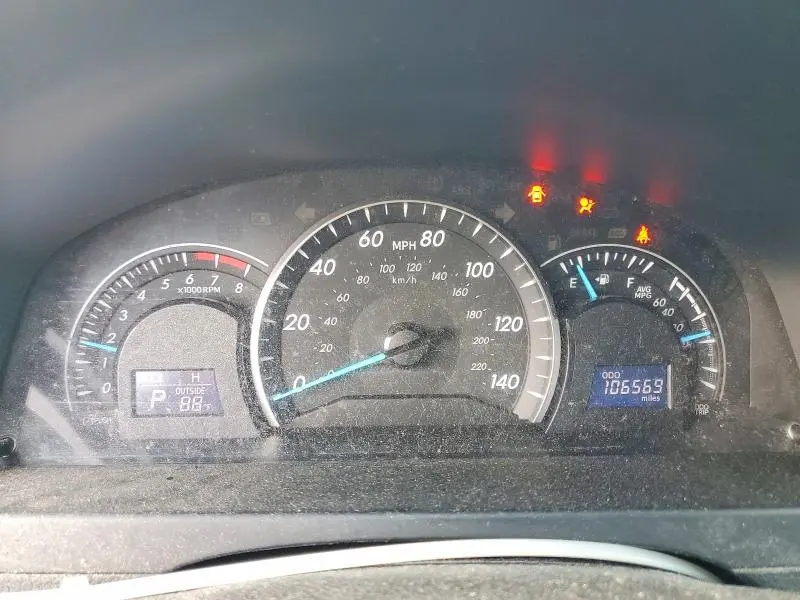 2014 TOYOTA CAMRY LE  