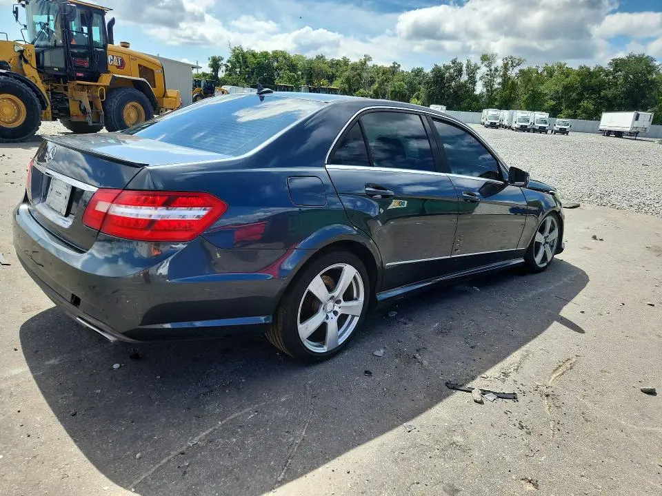 2010 MERCEDES-BENZ E 350  