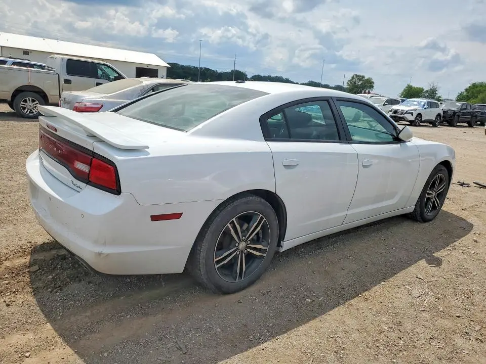 2013 DODGE CHARGER SXT  