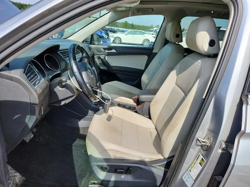 2019 VOLKSWAGEN TIGUAN SE  