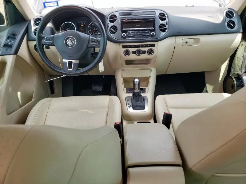 2014 VOLKSWAGEN TIGUAN S  