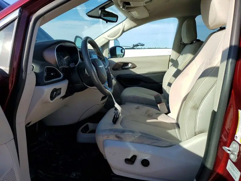 2017 CHRYSLER PACIFICA LX  