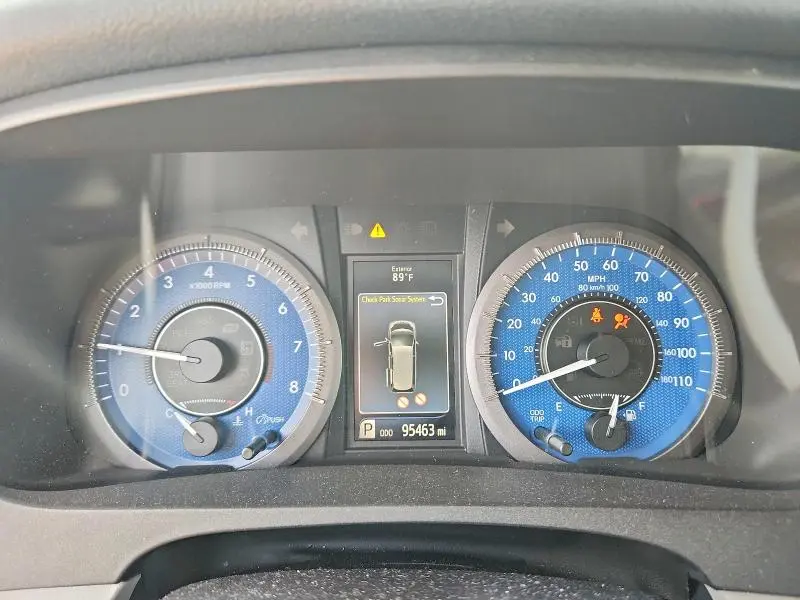 2017 TOYOTA SIENNA XLE 7-PASSENGER  