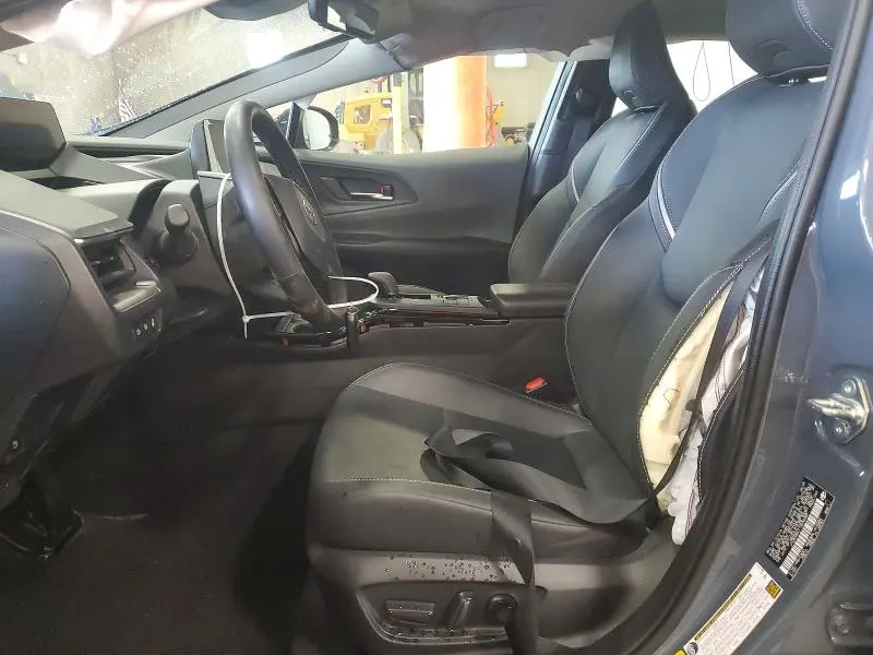 2026 TOYOTA PRIUS XLE  