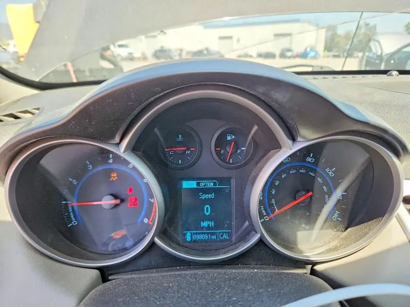 2014 CHEVROLET CRUZE LS  