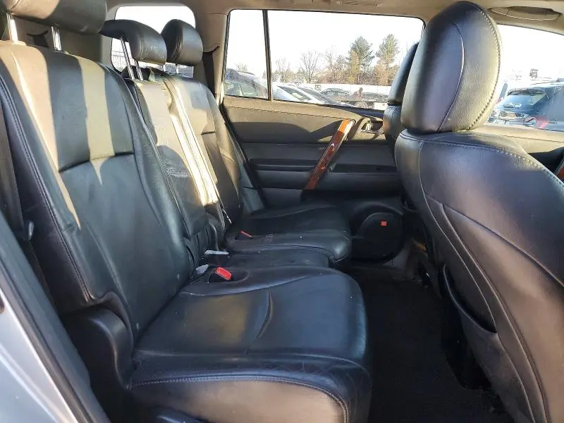 2012 TOYOTA HIGHLANDER LIMITED  