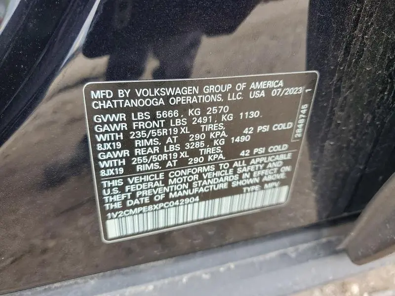 2023 VOLKSWAGEN ID.4 PRO  