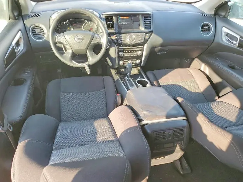 2020 NISSAN PATHFINDER SV  