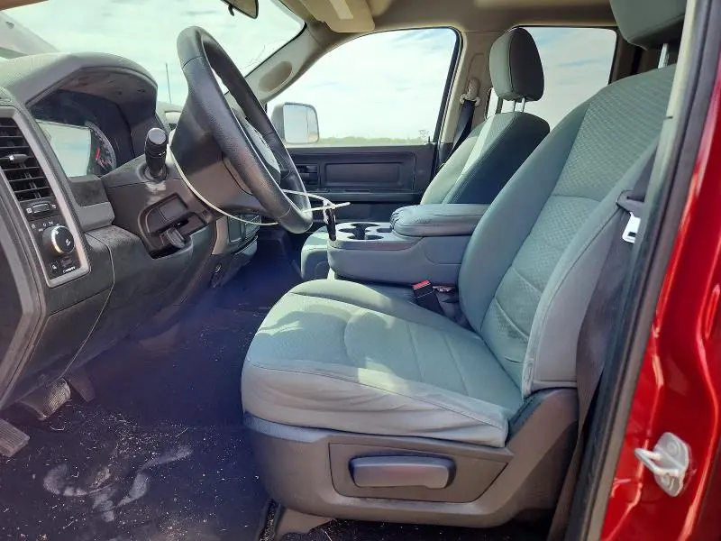2014 RAM 1500 ST  