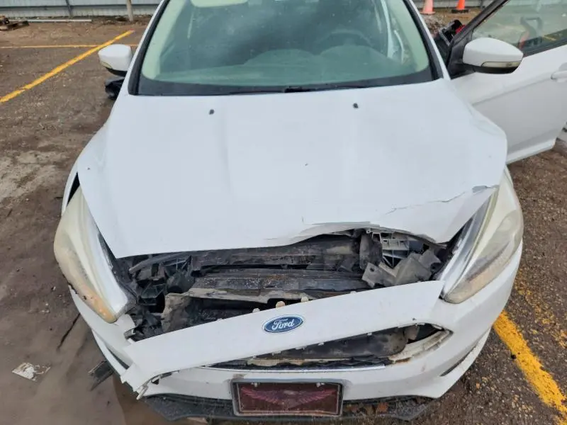 2017 FORD FOCUS SE  