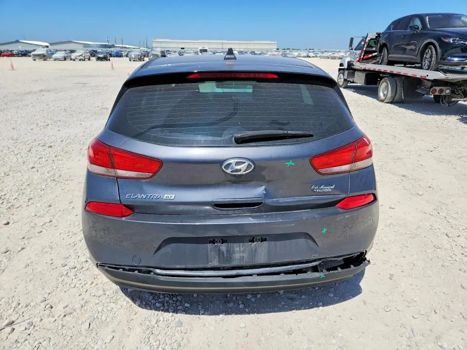 2018 HYUNDAI ELANTRA GT BASE  
