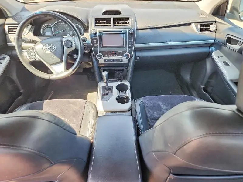 2013 TOYOTA CAMRY SE  