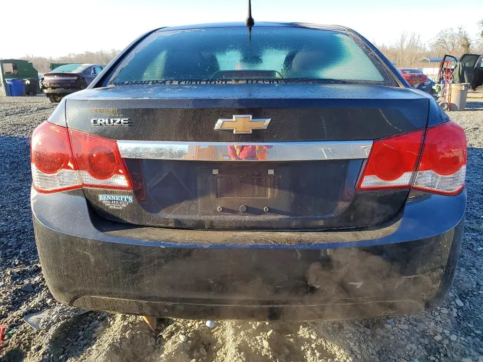 2013 CHEVROLET CRUZE LS  