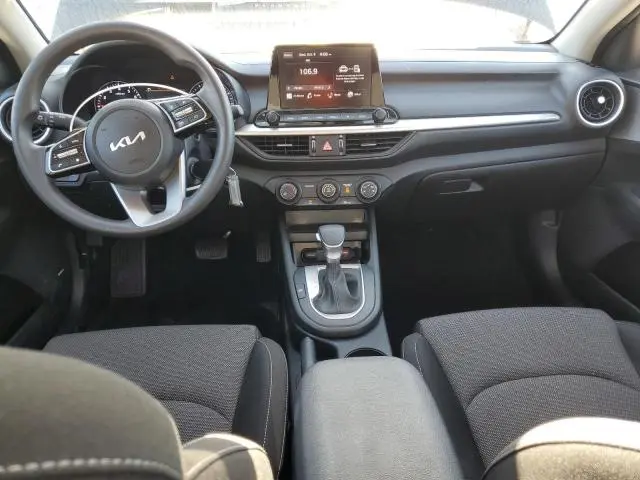 2024 KIA FORTE LX